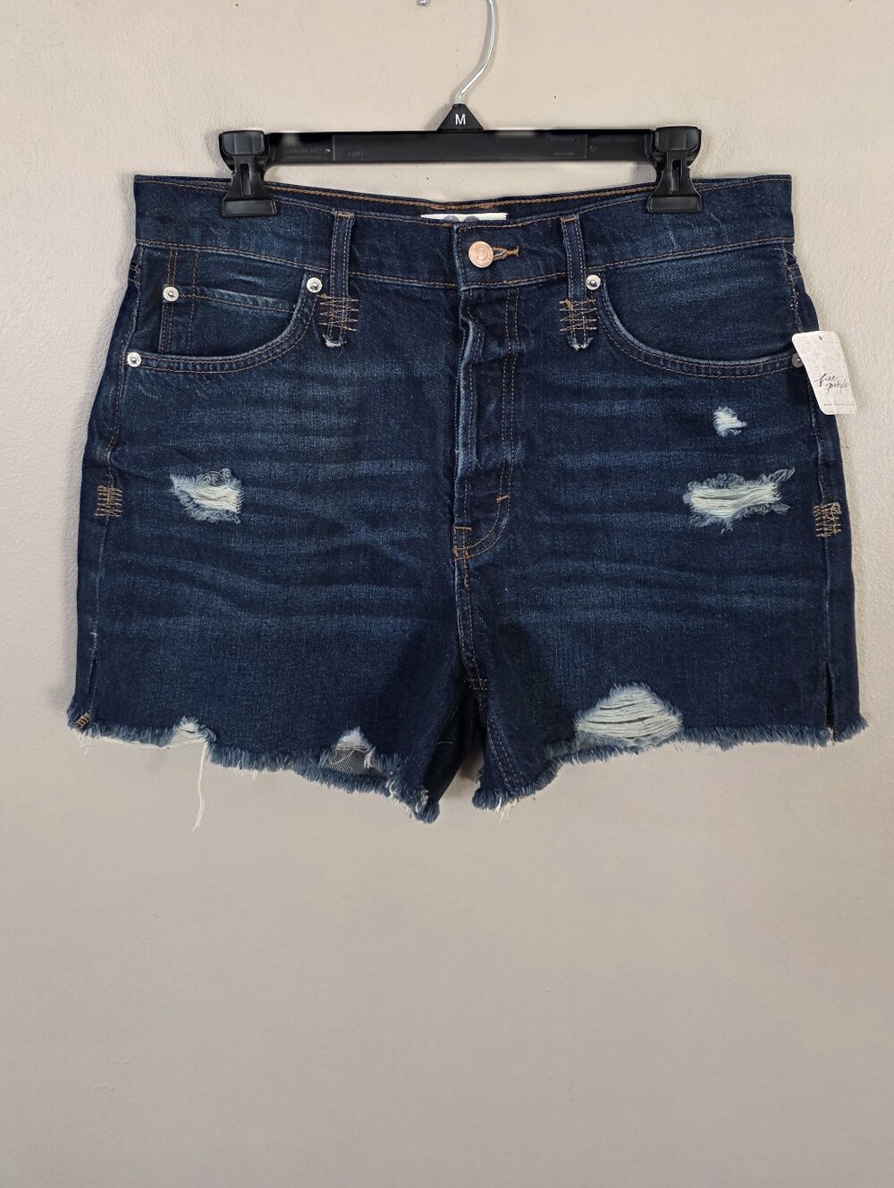 NWT We The Free Makai Women's Shorts in Deep Sea Size 30